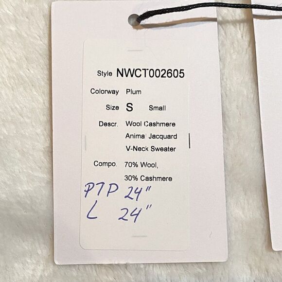 Naadam Black & Plum Wool/Cashmere Blend Animal Jacquard V-neck Sweater Small NWT - Picture 5 of 10